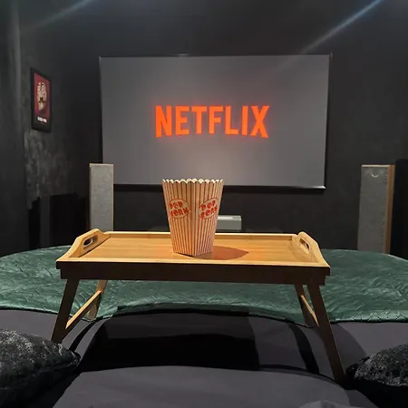 Le Cinema Des Amants Apartament Cholet