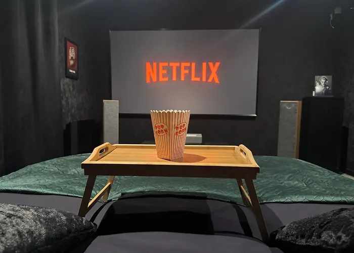 Le Cinema Des Amants Apartment Cholet